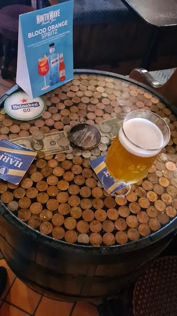 Mindaugas M_Mulhollands Bar & Off licence_Castlewellan_recensione