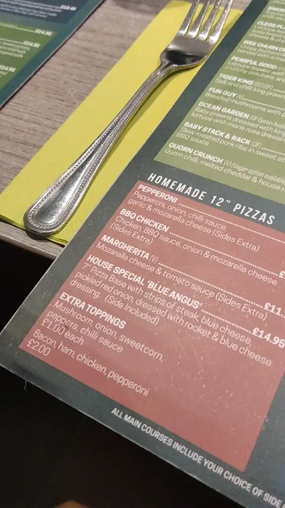 Olaoluwa Owolabi_Elliot’s Bistro_Coleraine_review