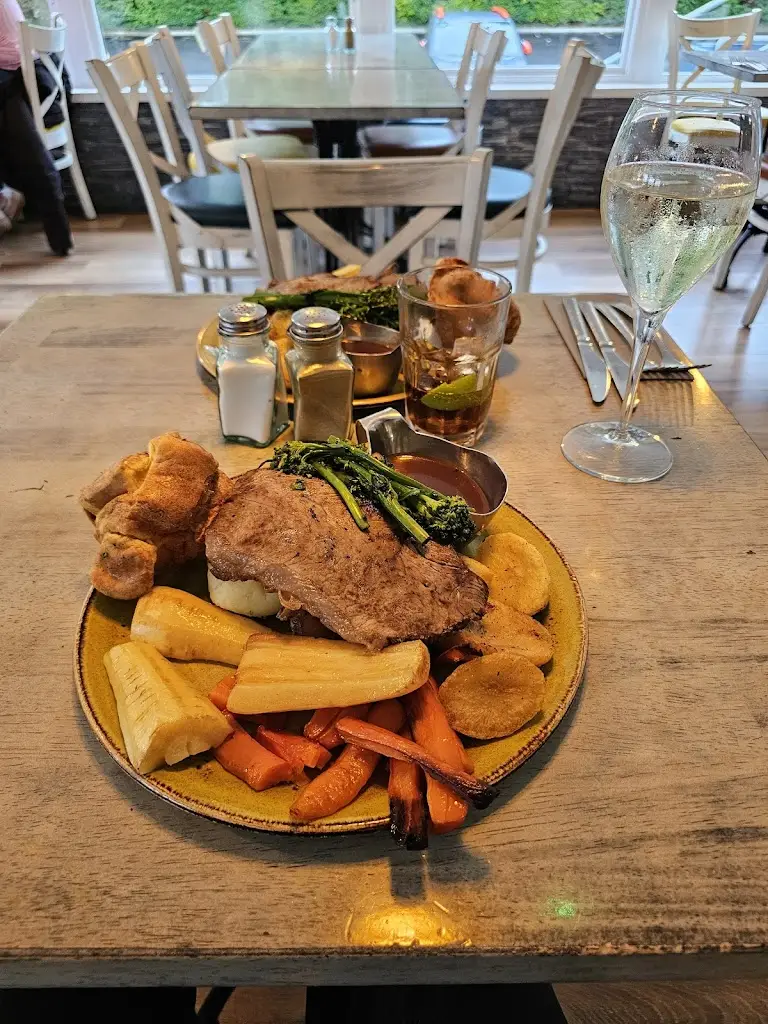 Helen Stewart_The Newbridge Restaurant_Coleraine_review