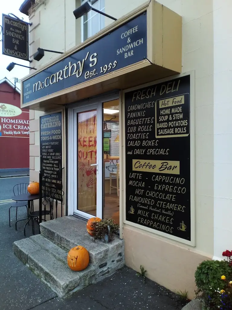 McCarthy's Sandwich & Coffee Bar restaurante en Crossgar