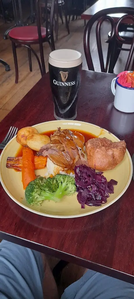 Menu_Denvir's_Crossgar_image_4