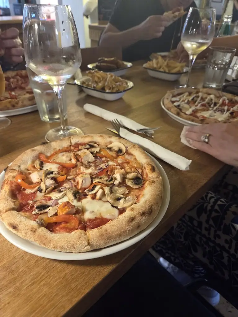 Rosanna Mc Entee_KIS Pizza & Coffee Bar_Crossmaglen_review