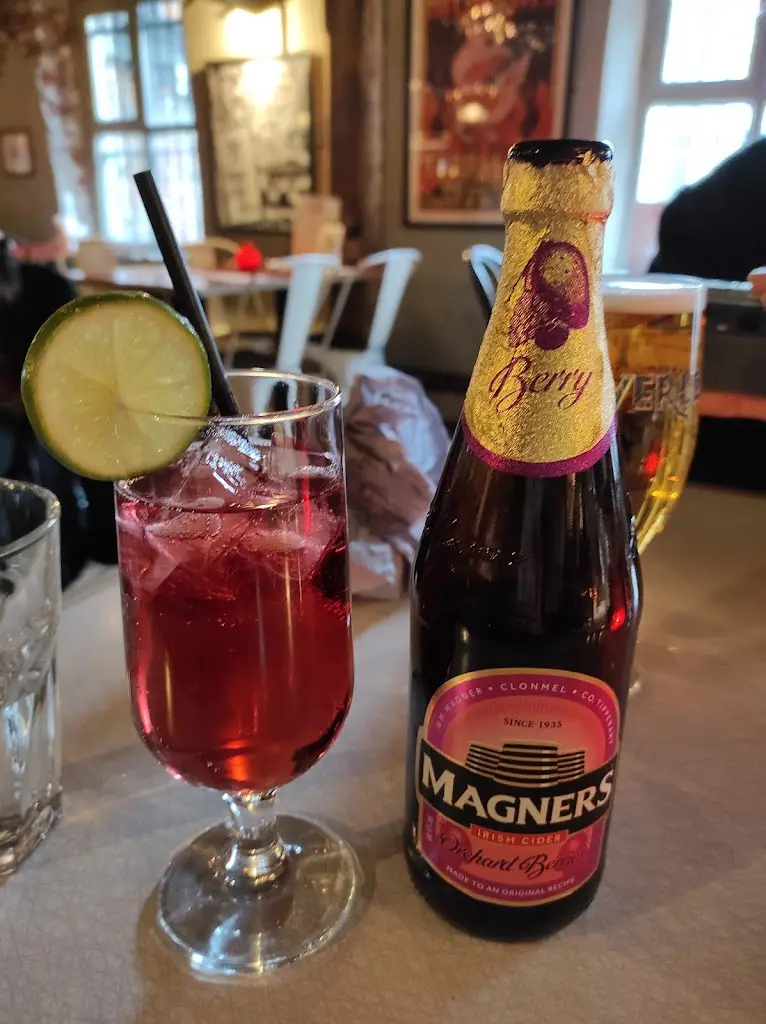 Menu_The Dirty Onion and Yardbird_City of Belfast_image_7