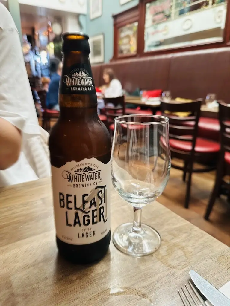 Shakes W_Holohan's Pantry_City of Belfast_review