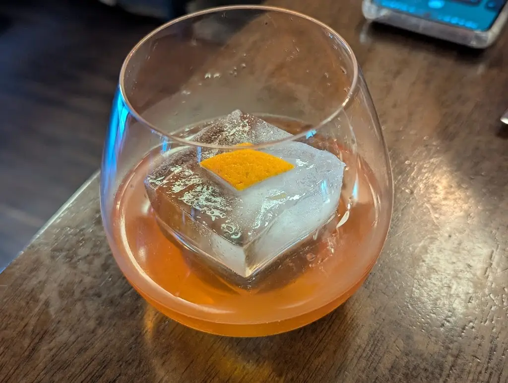 Kevin Cameron_Bank Square Brasserie_City of Belfast_recensione