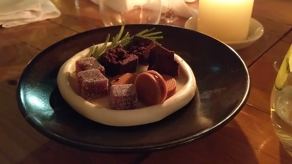 OX Belfast_City of Belfast_slider_image_2