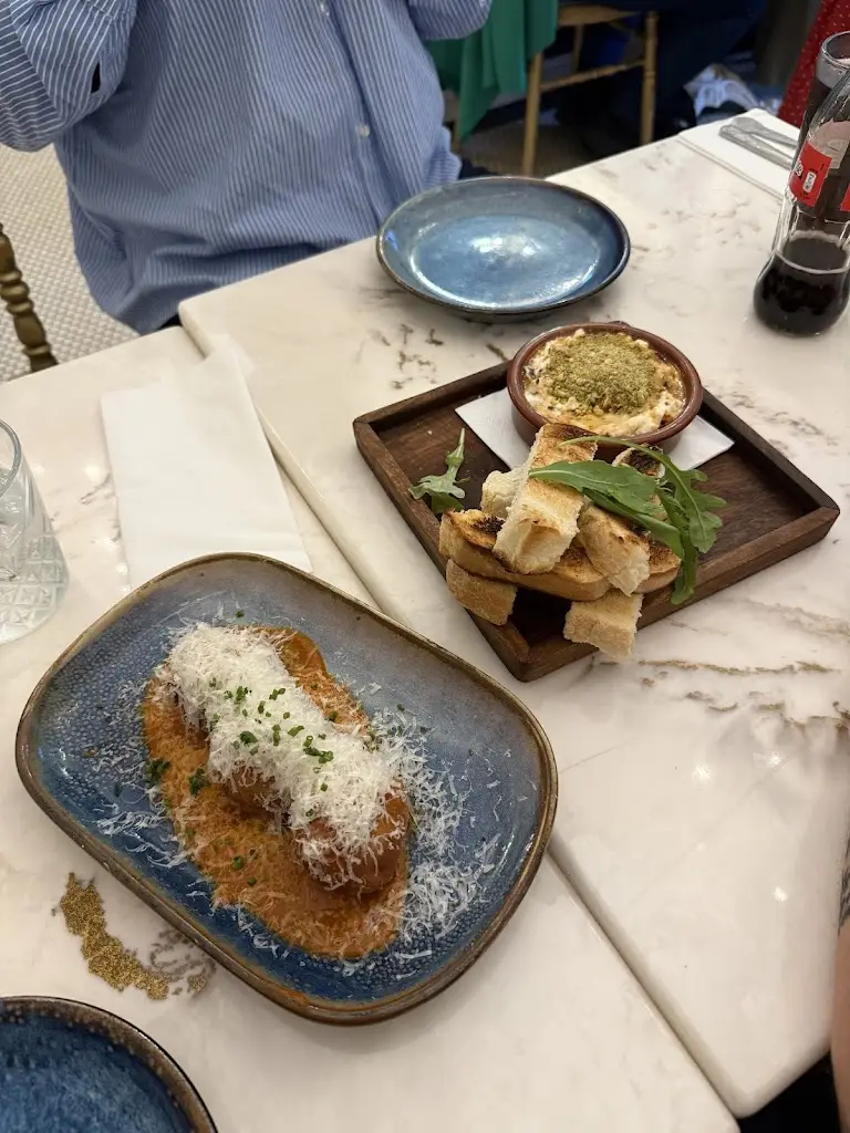 Jasmine wong_The Chubby Cherub_City of Belfast_review