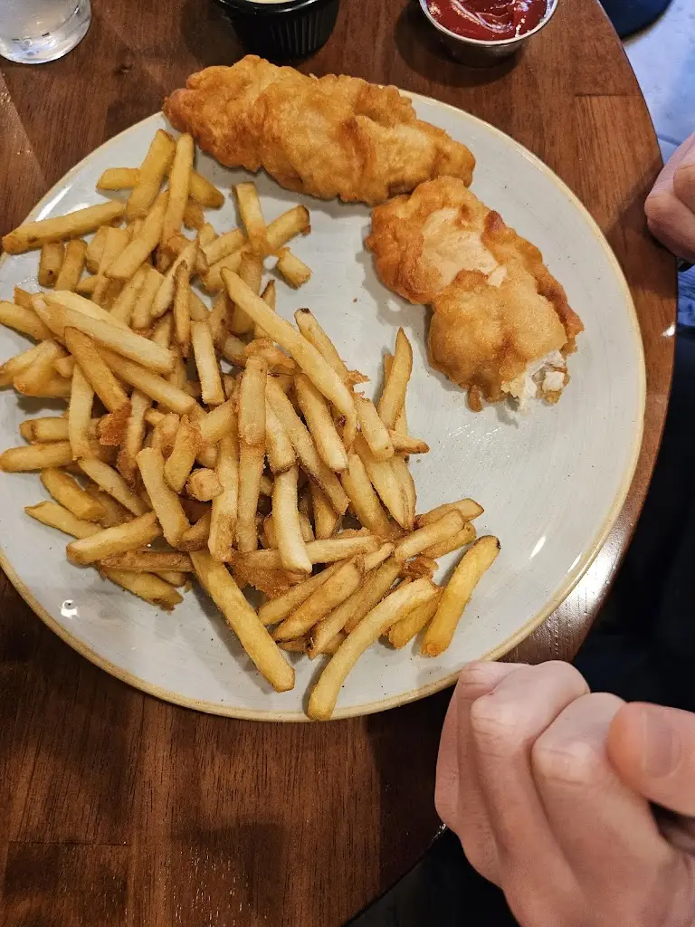 aidan brennan_The Northern Whig_City of Belfast_review