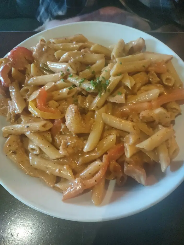 v g_The Magnet Bar_Culmore_review