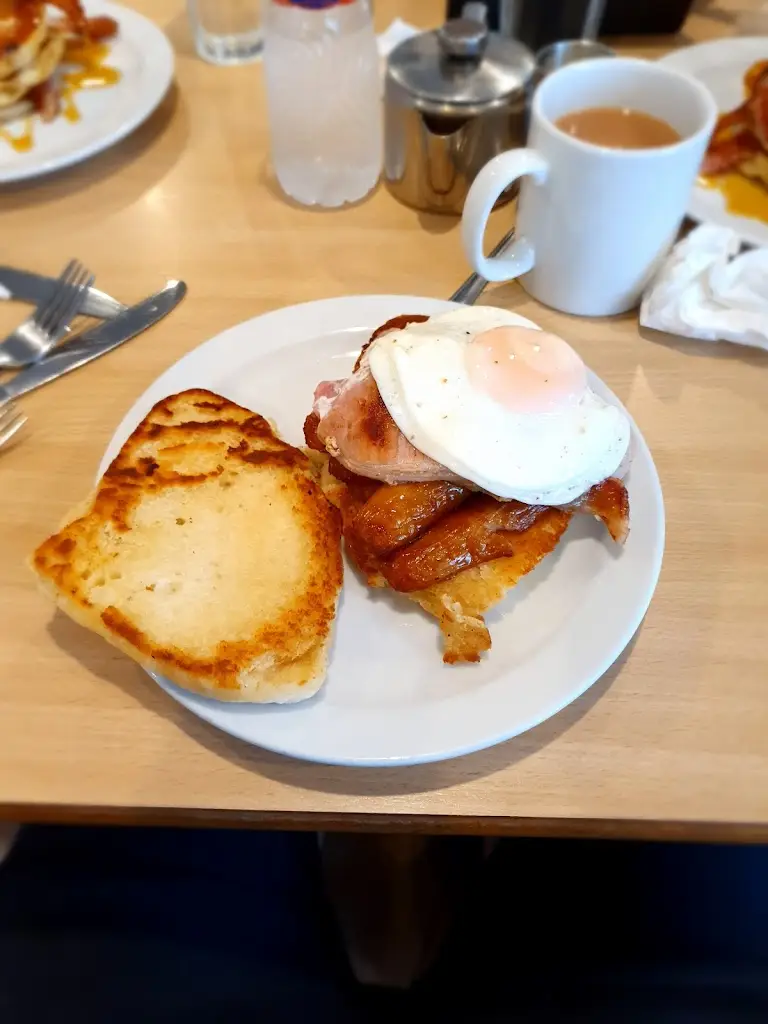 Conor Lowry_Cafe Cova_Cushendall_review