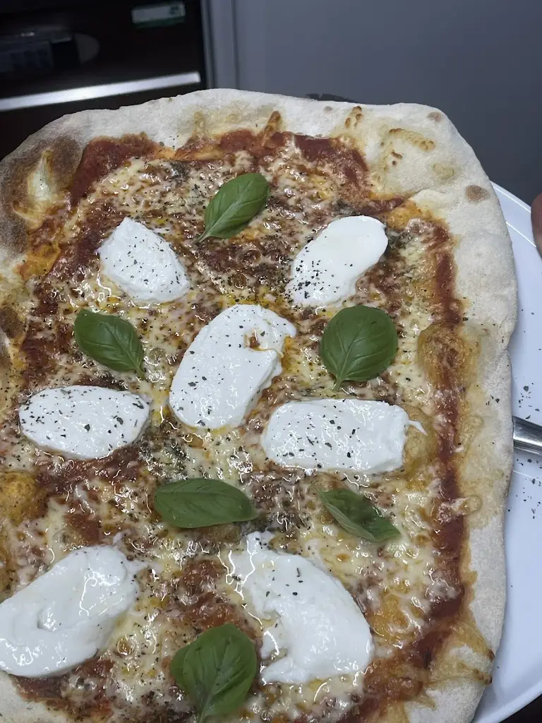 Menu_LaVista@TheCrown_Bildeston_immagine_5