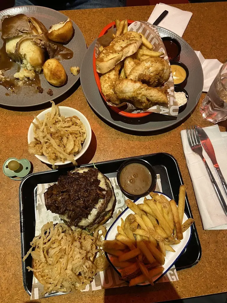 Ebby Tekin_Blue Chicago Grill Dundonald_Dundonald_review