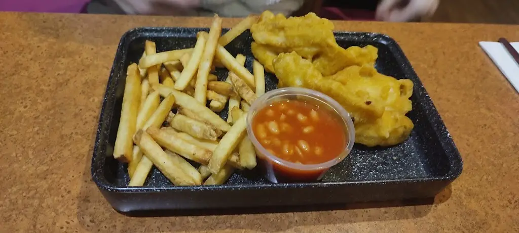 S Hutchinson_Wolfes_Dundonald_review