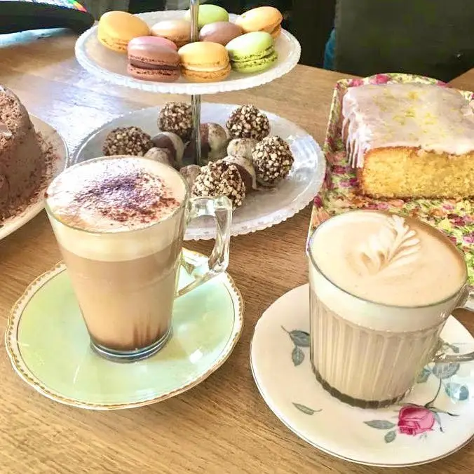 The Bees Knees Cafe_Enniskillen_slider_image_3