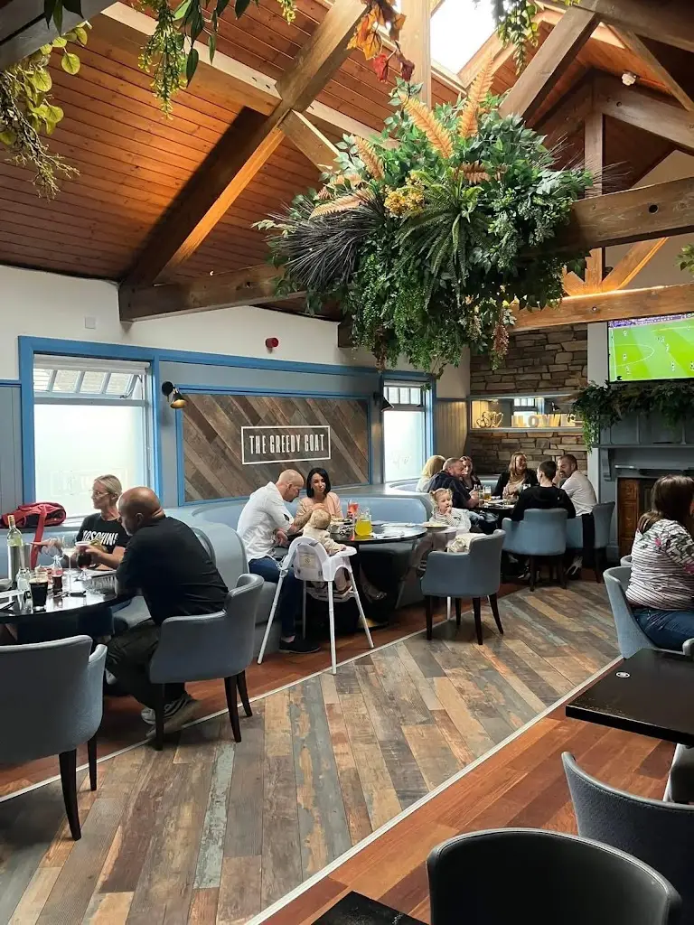 Crooked Glen 2.0 restaurant in Crumlin