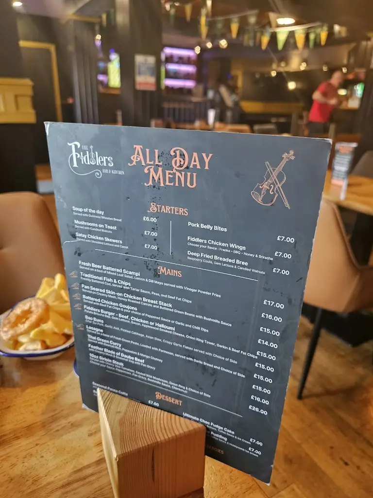 Elaine m_Fiddlers Inn_Crumlin_review