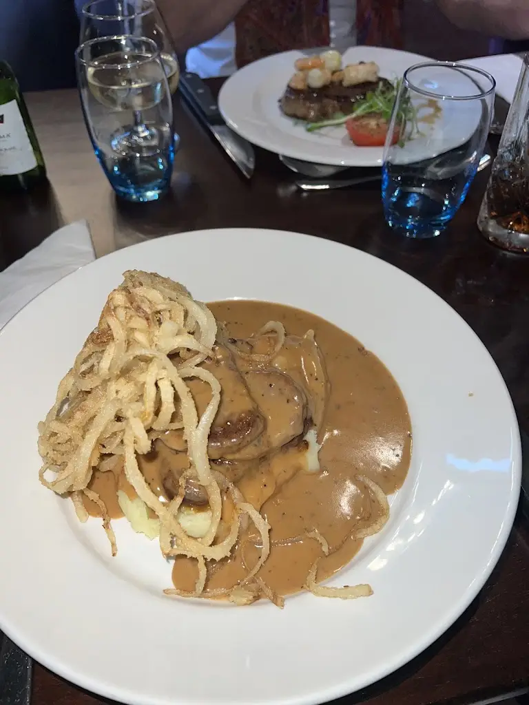 Fatima R. Altaie_Viscounts Restaurant_Dungannon_review