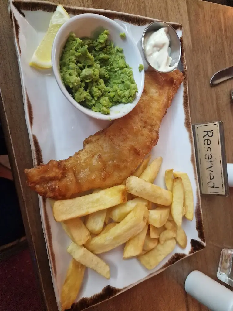 David O'Dowd_McAtee's Bar & Restaurant_Fintona_review