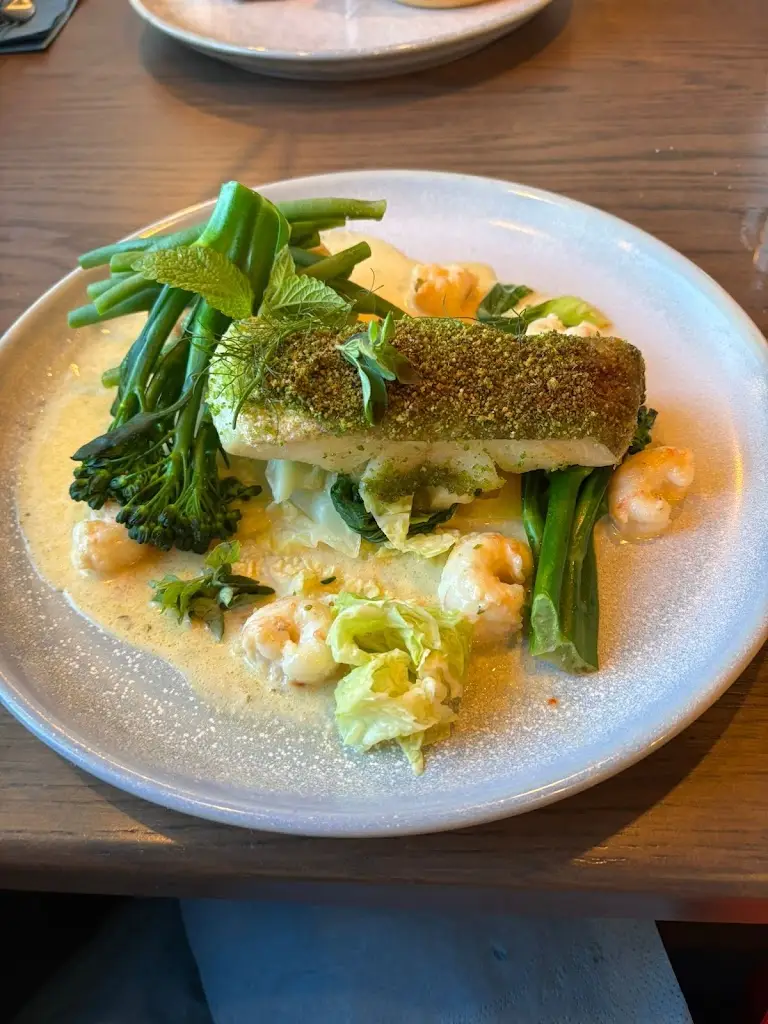 Lee Lucas_Windrose Bar & Restaurant_Greenisland_review