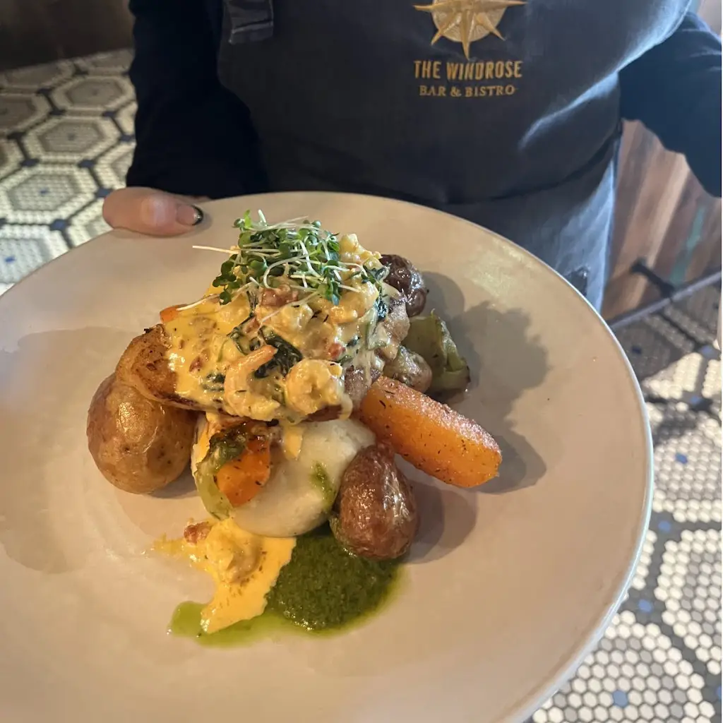 Windrose Bar & Restaurant_Greenisland_slider_image_3