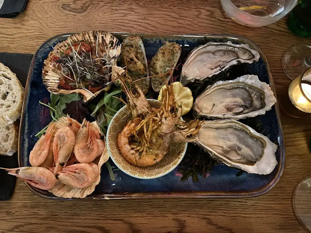 Le Petit Monde_Bideford_slider_image_3