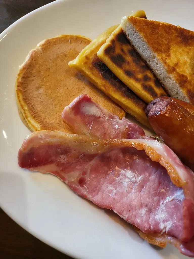 Menu_Ownies Bar and Bistro_Greenisland_image_8