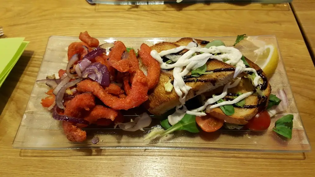 Chris Edwards_Whose Art Café_Jordanstown_review