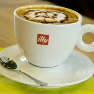 Whose Art Café_Jordanstown_slider_image_2