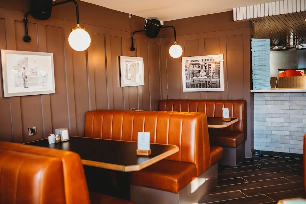 Little Wing Whiteabbey restaurant in Jordanstown