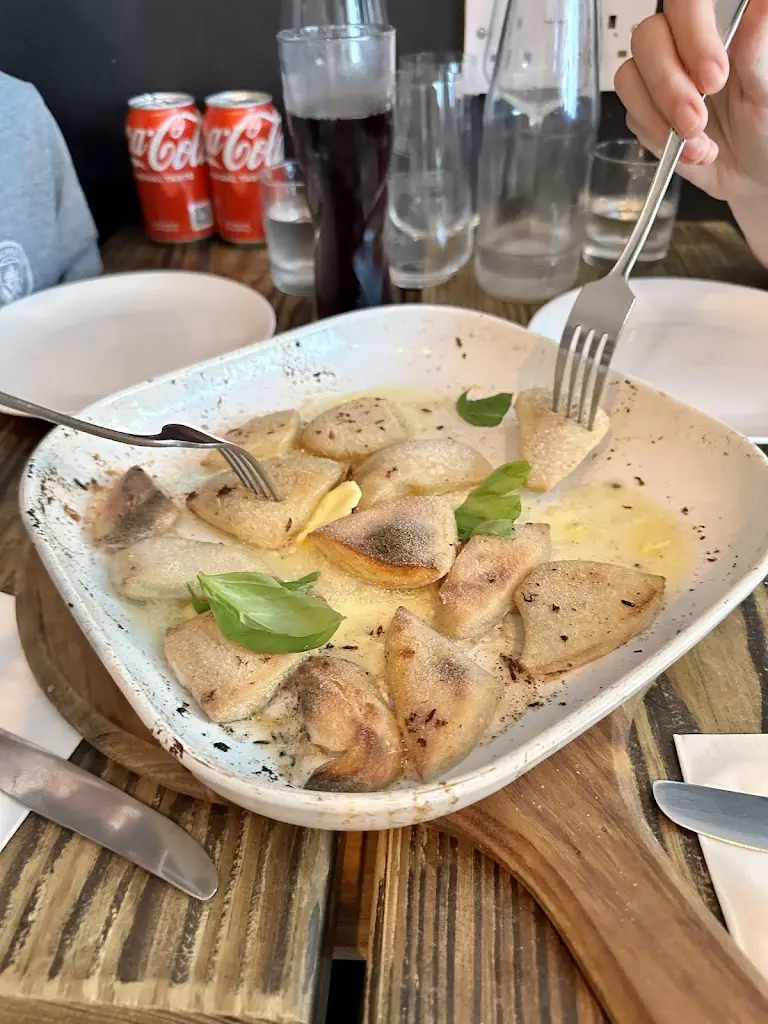 David Huckerby_The Italian Kitchen_Bideford_review