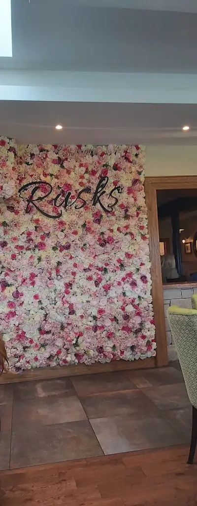 Karen F_Rusk's Bar and Resautant_Fivemiletown_review