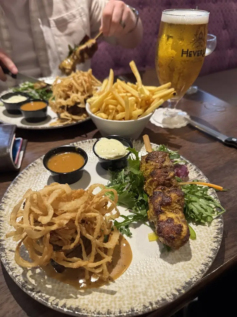 Tommy L_The Valley Hotel & Carriage Gardens_Fivemiletown_review