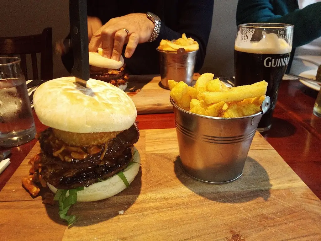 The Tipsy Cow Bar and Bistro_Fivemiletown_slider_image_1