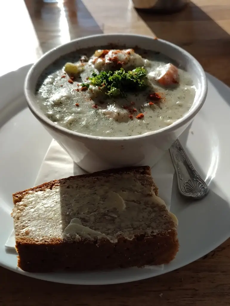 BazBbee B_The Point Bar & Restaurant_Limavady_review