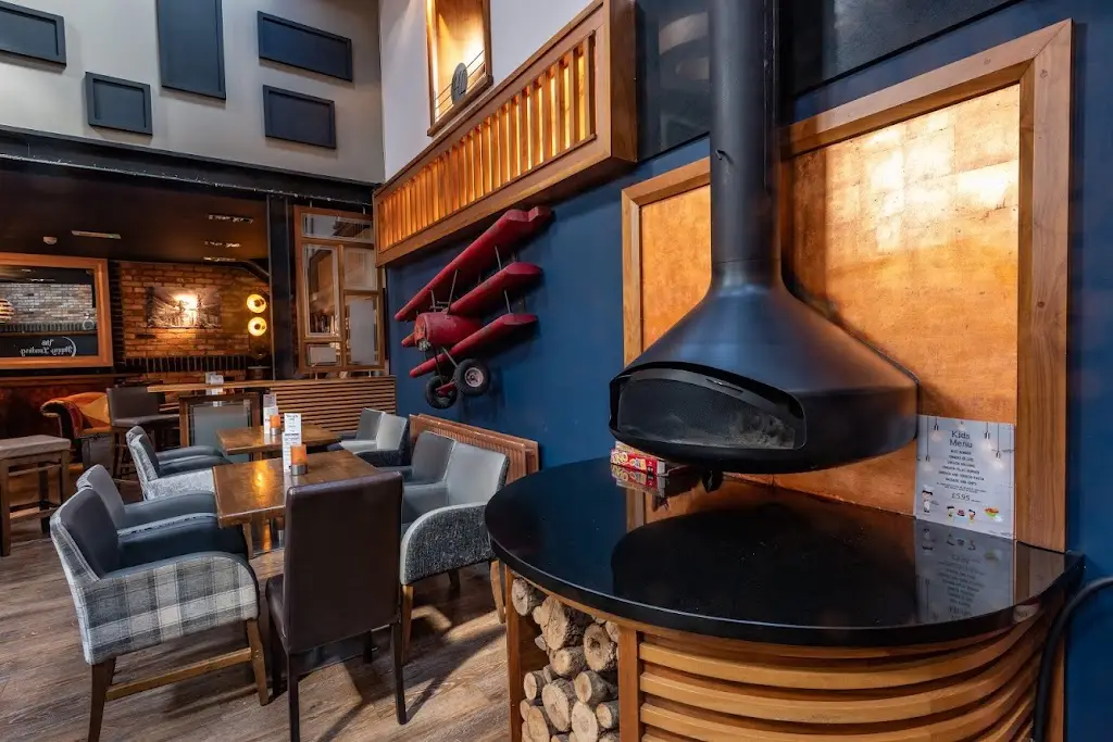 The Happy Landing_Eglinton_slider_image_1