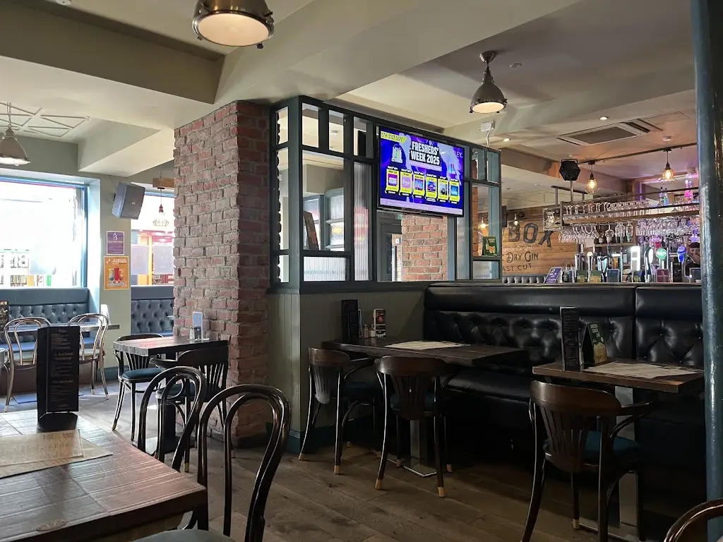 The Gate Bistro & Cocktail Bar restaurant in Derry