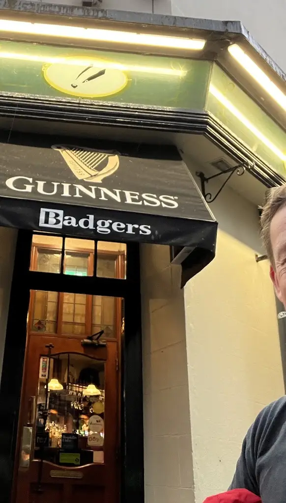 Mo_Badgers Bar and Restaurant_Derry_review