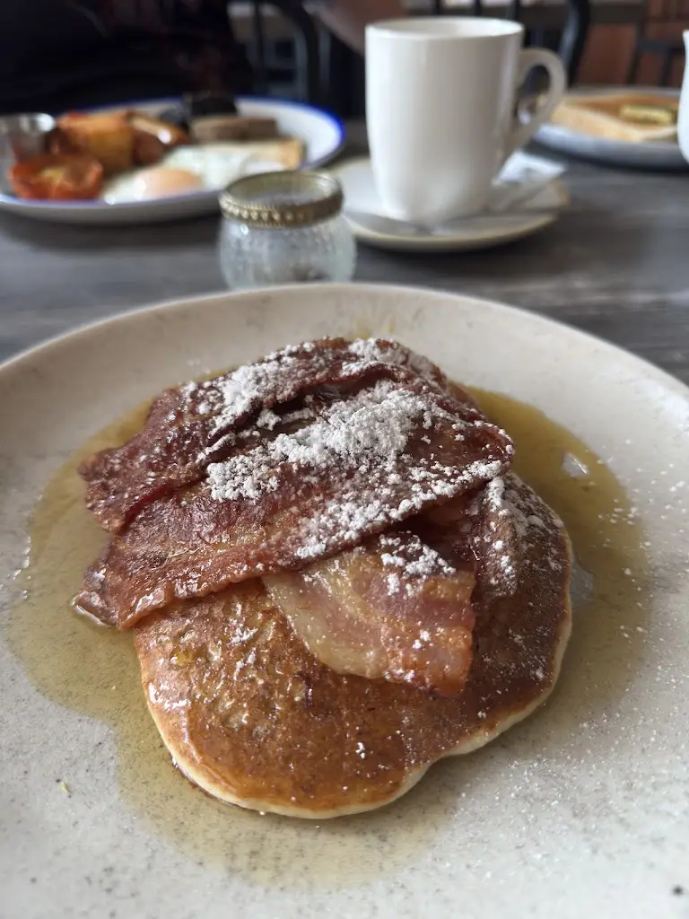 Катерина Зеннюкова_Castle Bistro_Derry_review