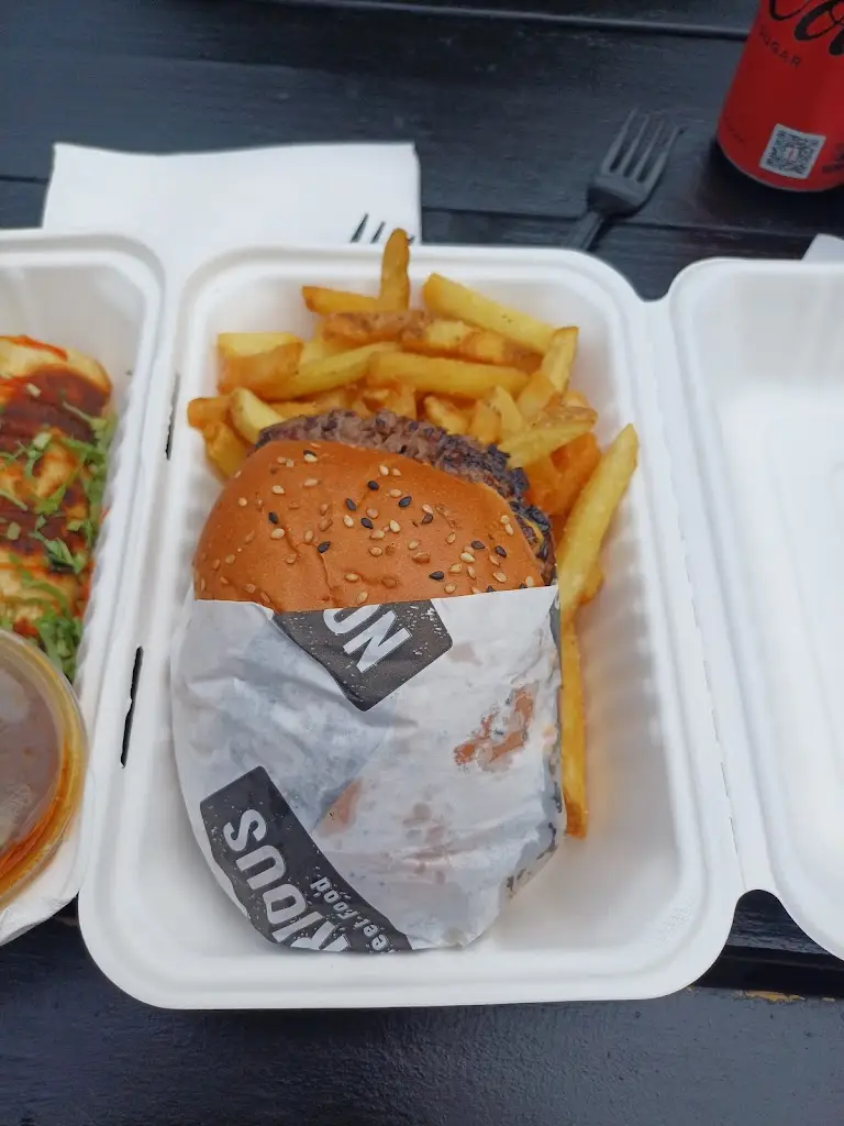 Lorcan Gallagher_Notorious Street Food_Derry_review