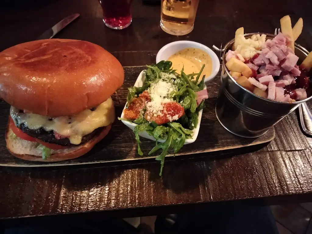 seamus grant_Daly's Bar & Bistro_Derry_review