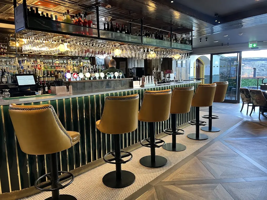 STITCH & WEAVE_Derry_slider_image_1