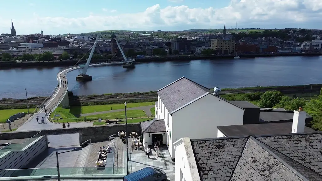 STITCH & WEAVE_Derry_slider_image_2