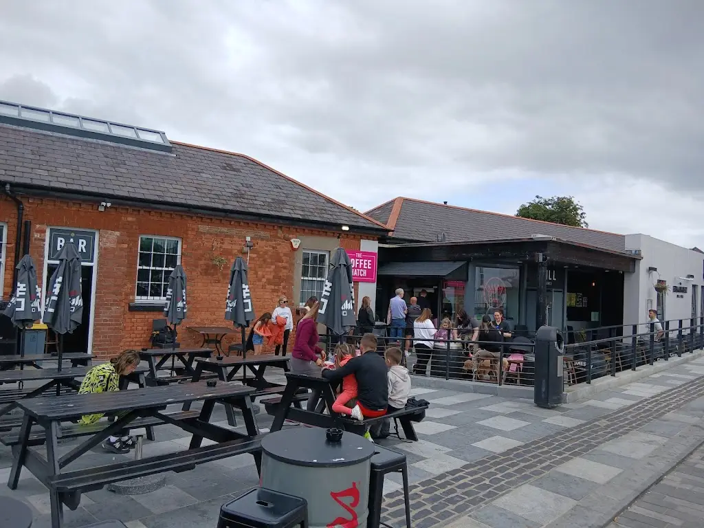 Chris _The Embankment Bar & Grill_Derry_review