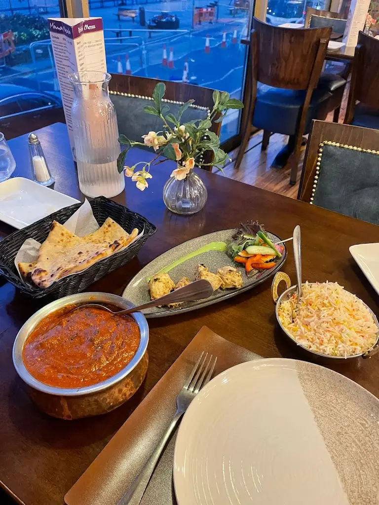 Ayesha Parwani_Mama Masala Restaurant_Derry_review