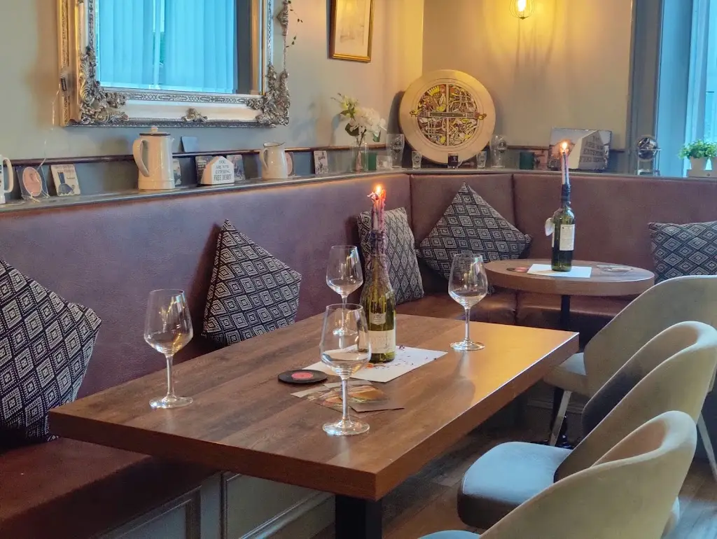 Valentine's restaurant @ serendipity house derry_Londonderry County Borough_slider_image_1