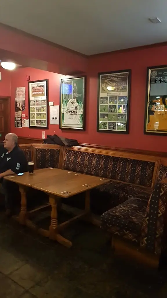 The Oak Barrell Bar restaurant in Lisnaskea