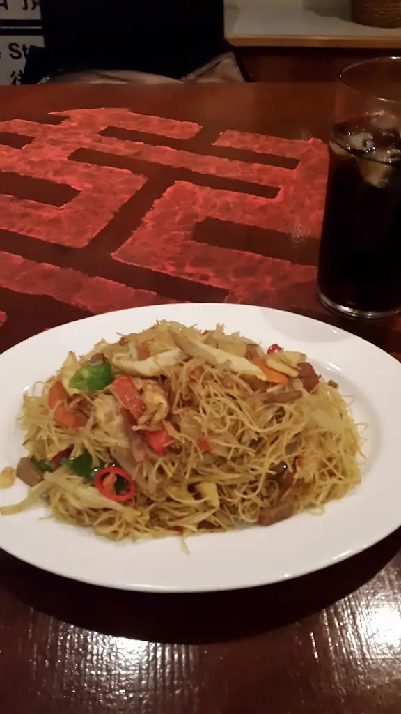 becky toal_East Of The Water Chinese_Bideford_review