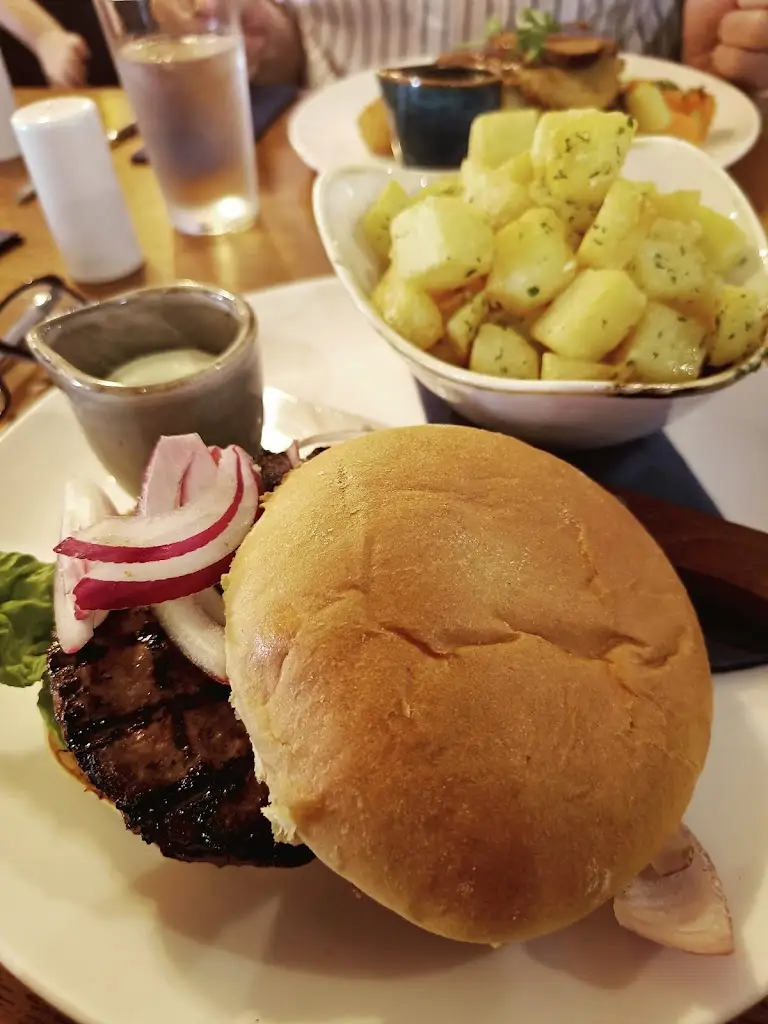 Menu_Sizzlin Smokehouse_Moneymore_image_2