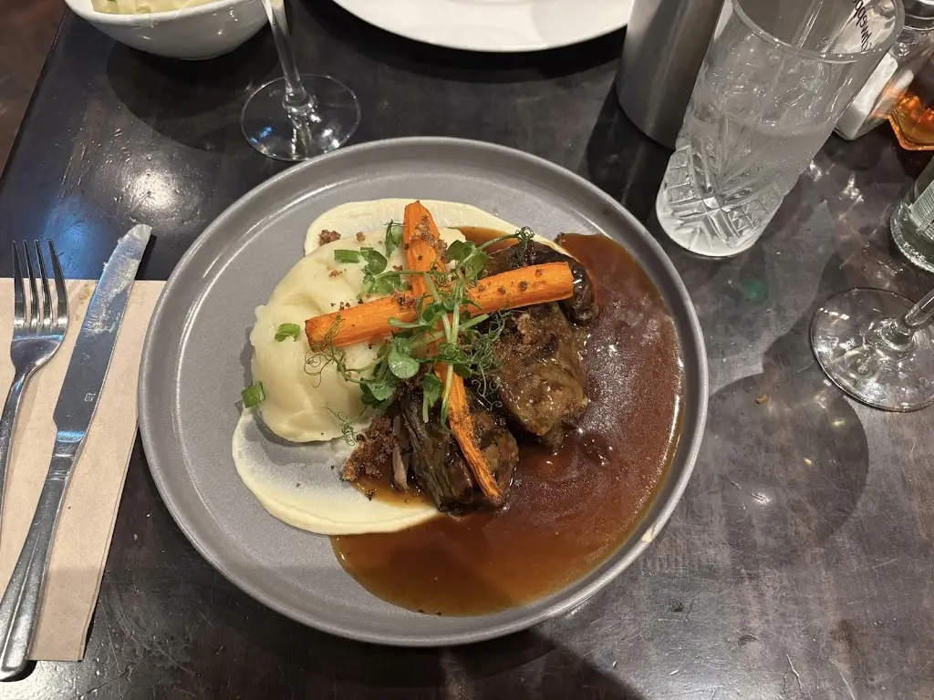 Khoi Pham_The Quays Bar & Gastropub_Portrush_review