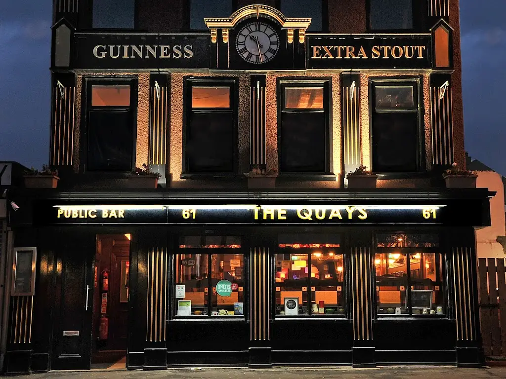 The Quays Bar & Gastropub_Portrush_slider_image_1